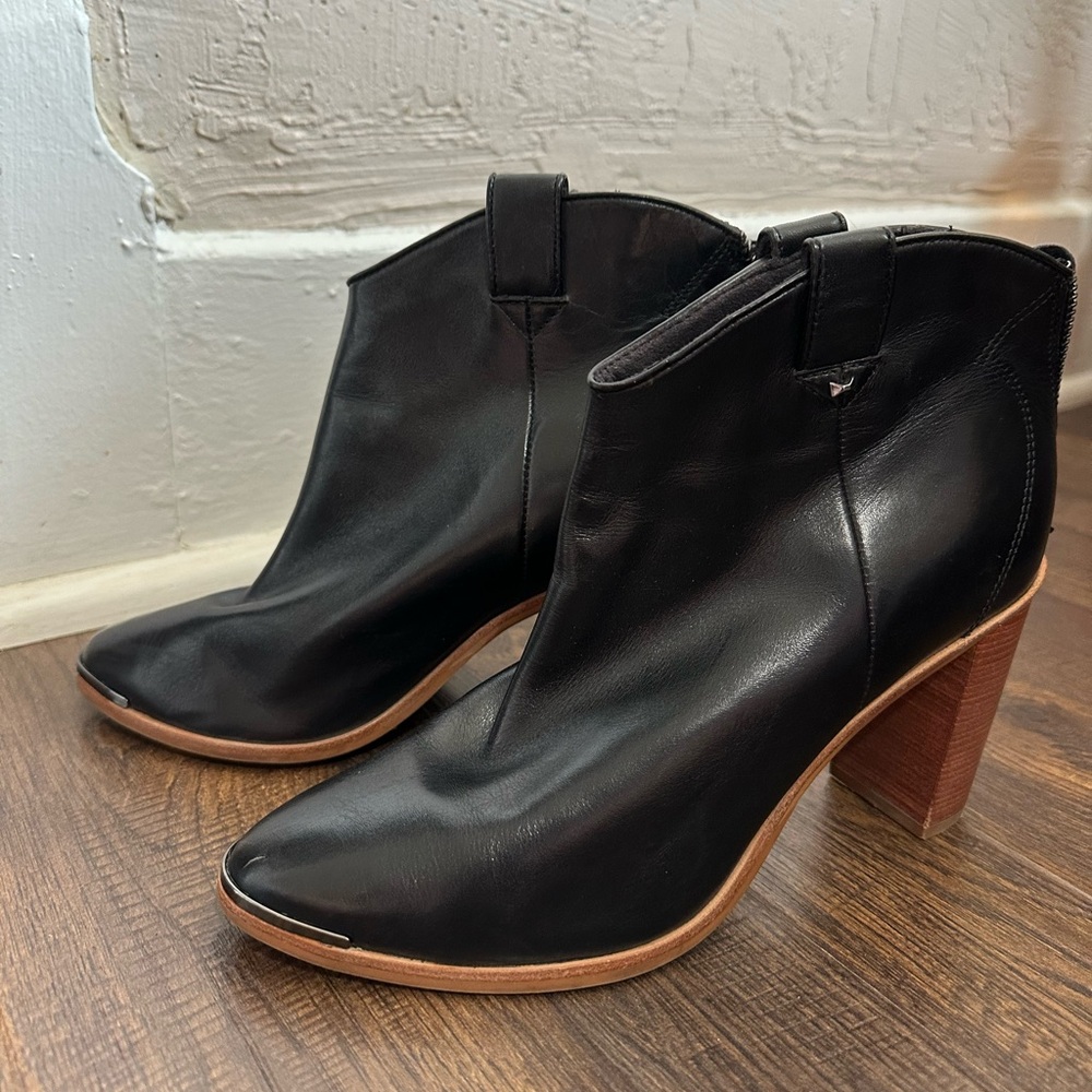 ✨FINAL PRICE✨Ted Baker London Women’s Heel Ankle Boots- Size 39.5